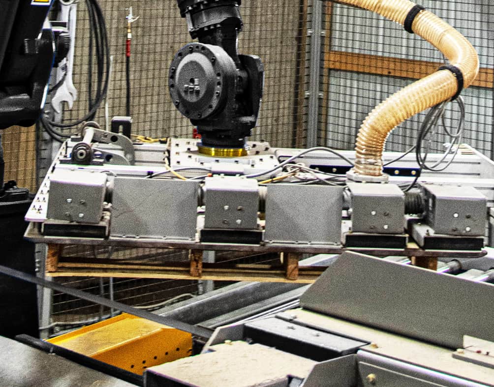 Tear down 100 pallets an hour with the Robotic Pallet Dismantler.